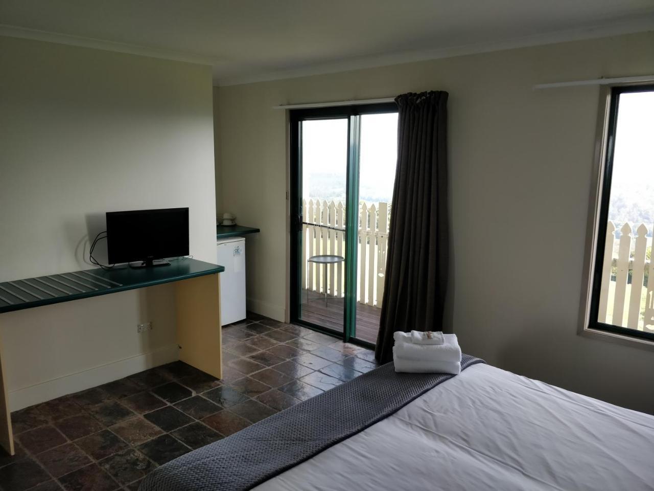 Tranquil Park Motel Maleny Luaran gambar